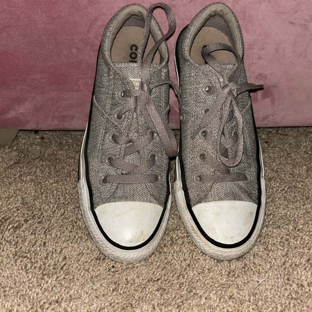 gray converse